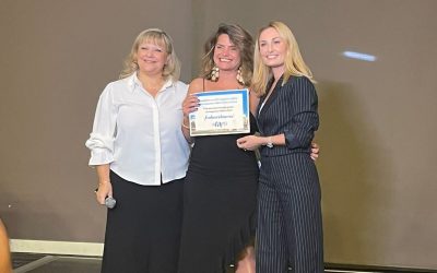 Inmobiliarias con tacones recibe su primer premio. ¡Y no podemos estar más felices!